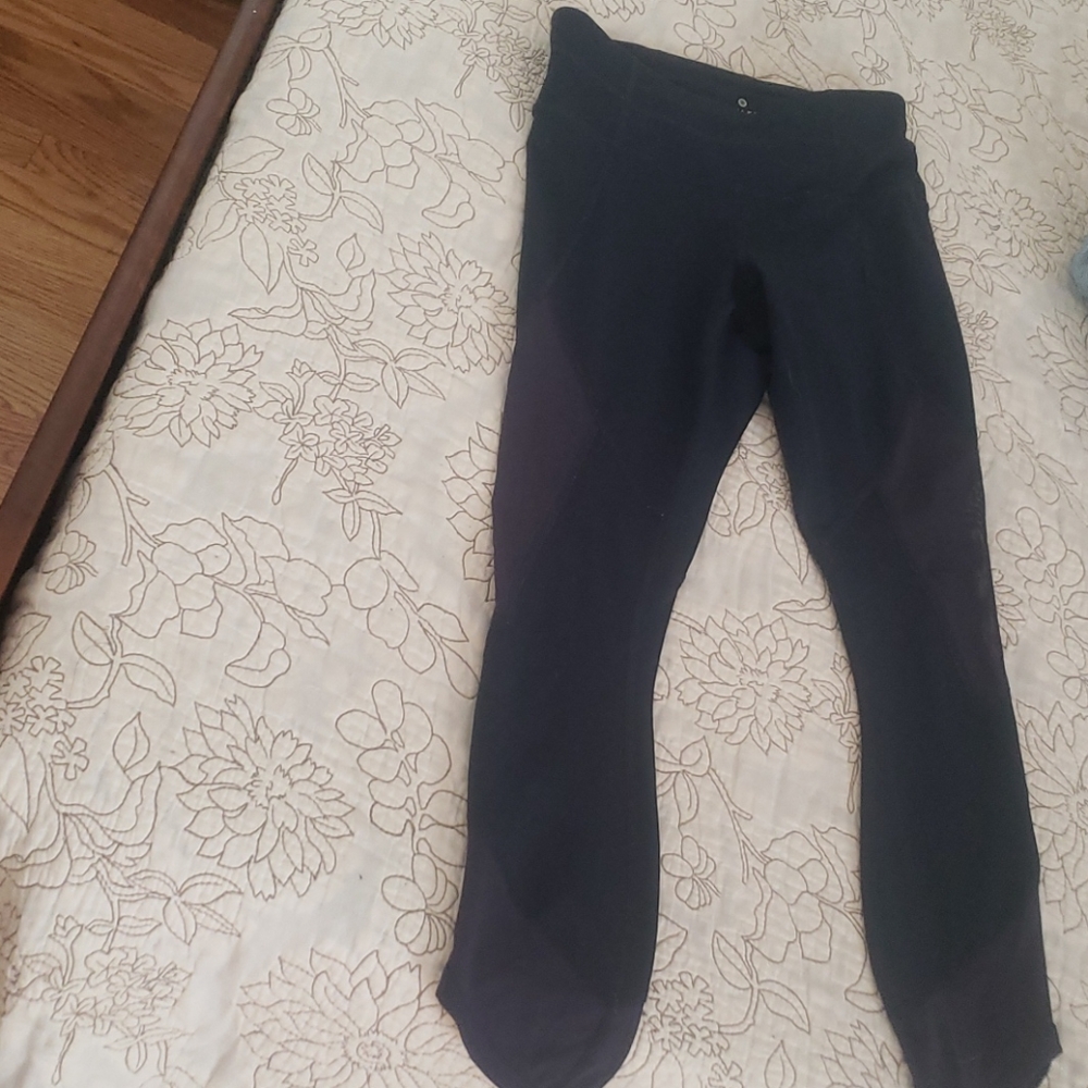 Athleta cropped leggings with pretty mesh cutouts